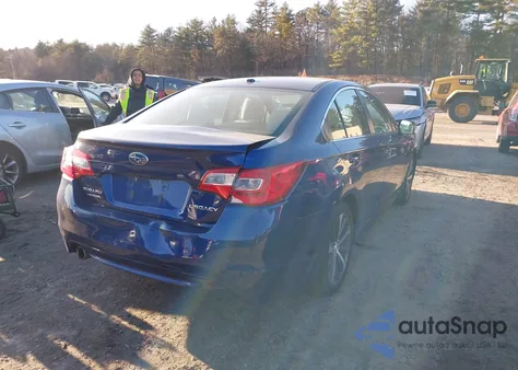2015 Subaru Legacy 2.5I Limited из США, поврежденный, VIN 4S3BNBN66F3021591